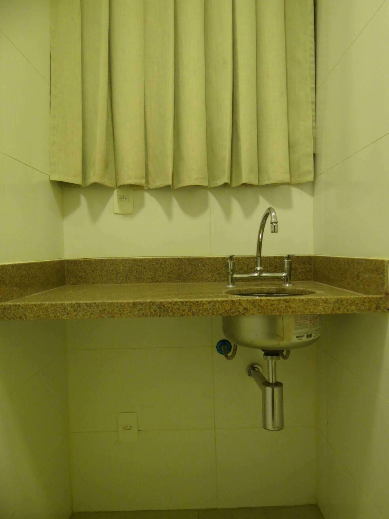 Vertical Albergue